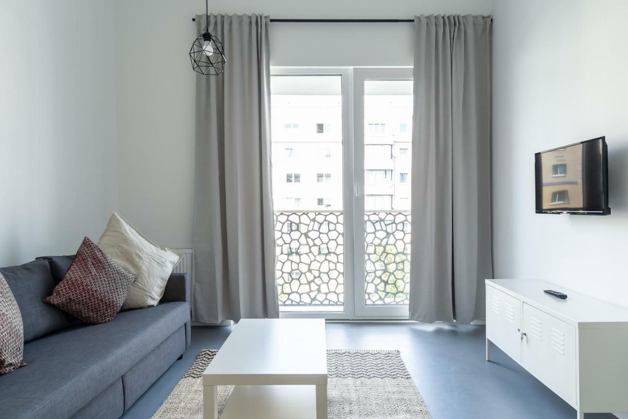 Holiday Frankfurter Allee 98 Appartement *